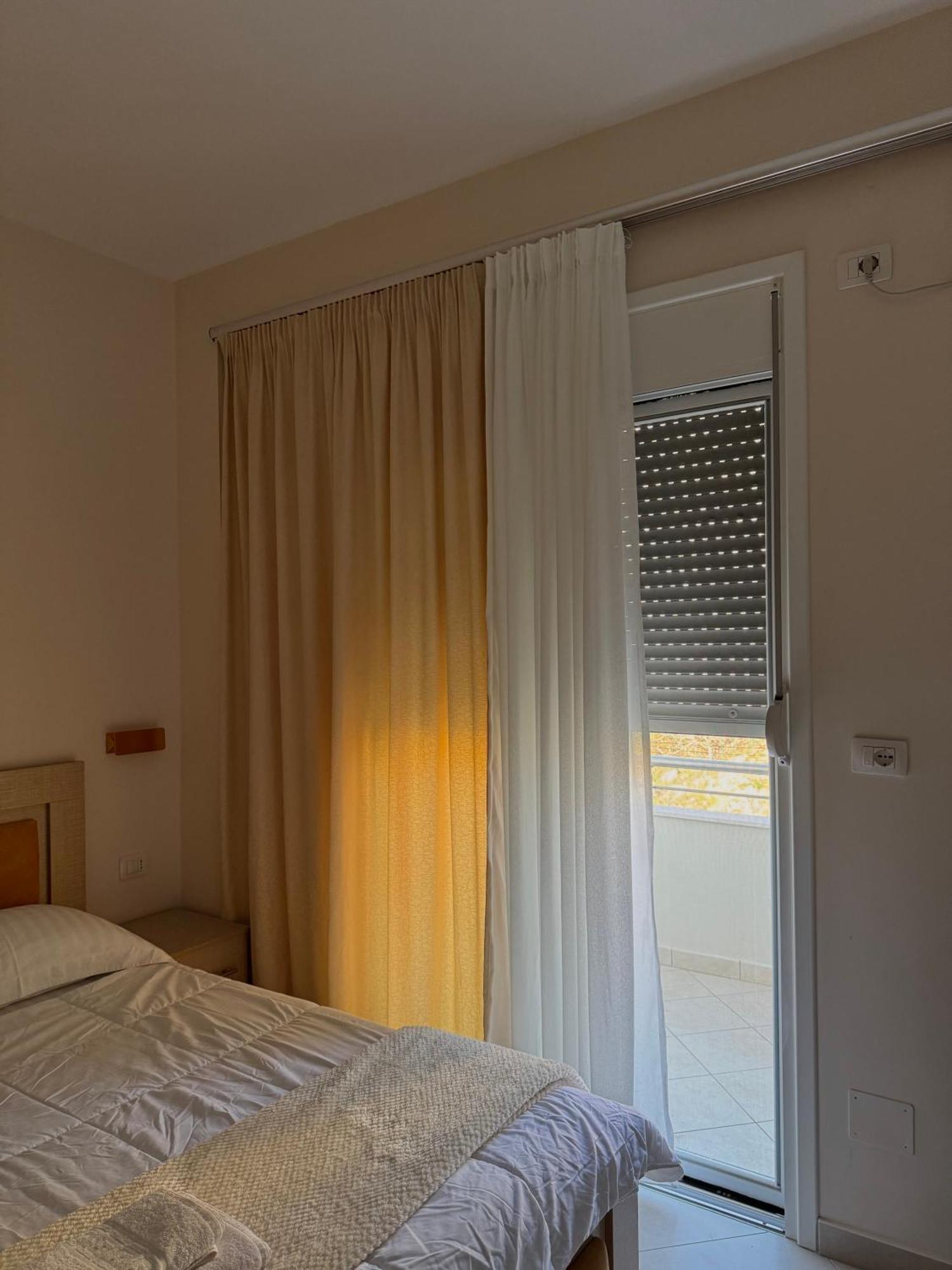 Vila Majola Sarandë Exterior foto
