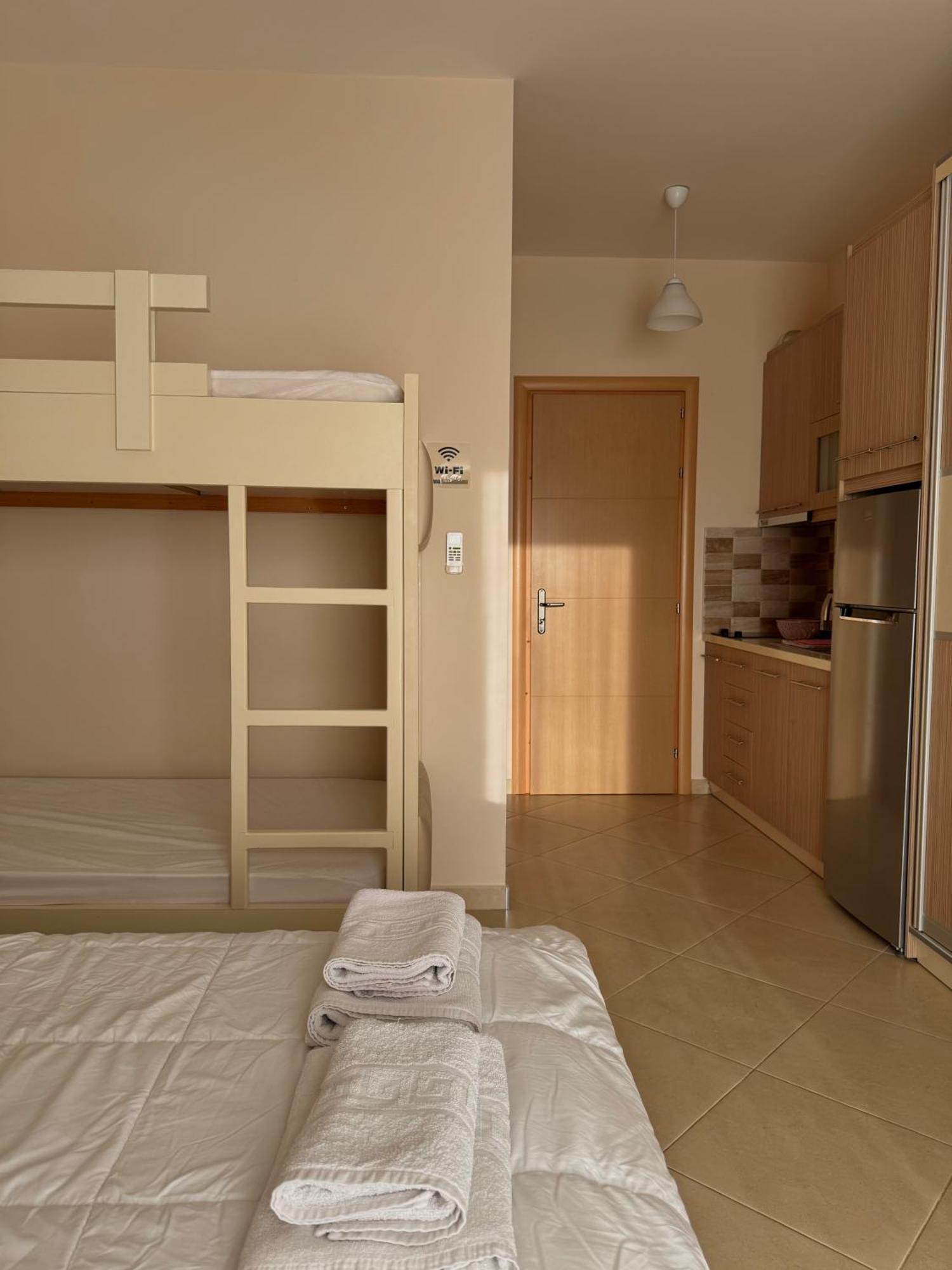 Vila Majola Sarandë Exterior foto